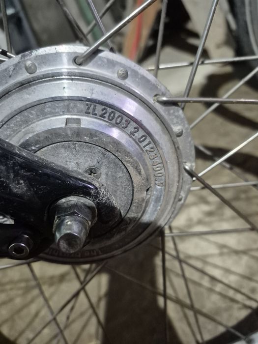 Електровелосипед дамка, мотор 8FUN.