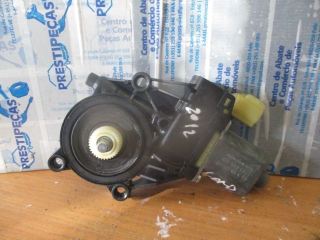 Motor Elevador Vidro 8A6114553A 0130822407 FORD FIESTA 2012 FD FORD FIESTA 6 FASE 1 2010 1.2I 80CV 5P BORDEUX FD