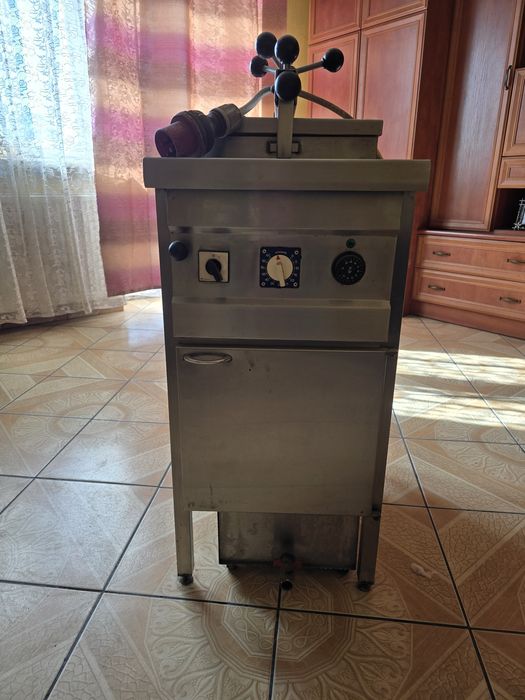 Sprzedam sprzęt Gastronomiczny