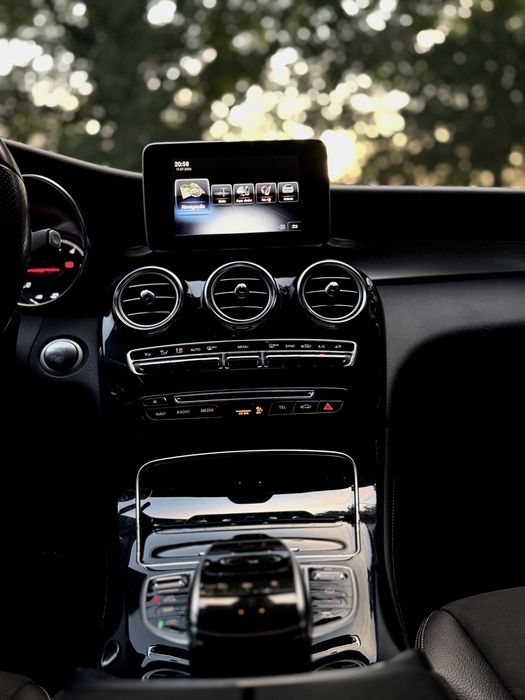 Mercedes GLC220d COUPE 4MATIC AMG-LINE 9G-TRONIC