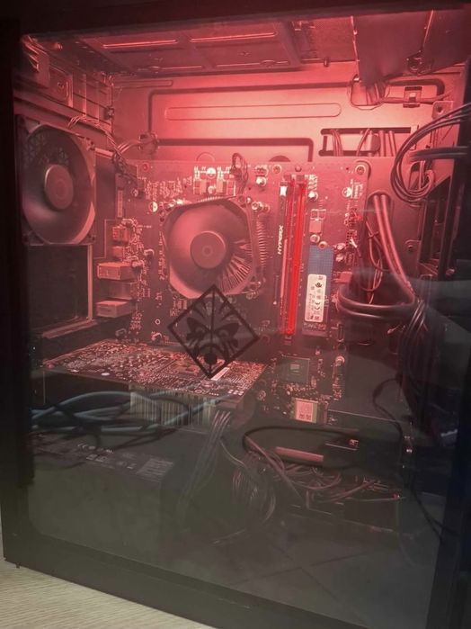 HP OMEN Gaming PC i7-8700 GTX 1060 16GB RAM SSD + HDD