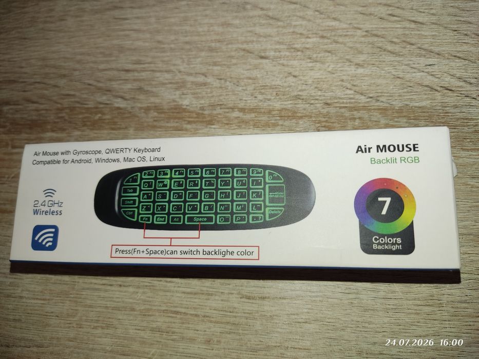 Pilot Bluetooth z podświetlaną klawiaturą