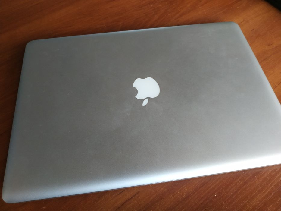 Apple MacBook pro 15" 2010