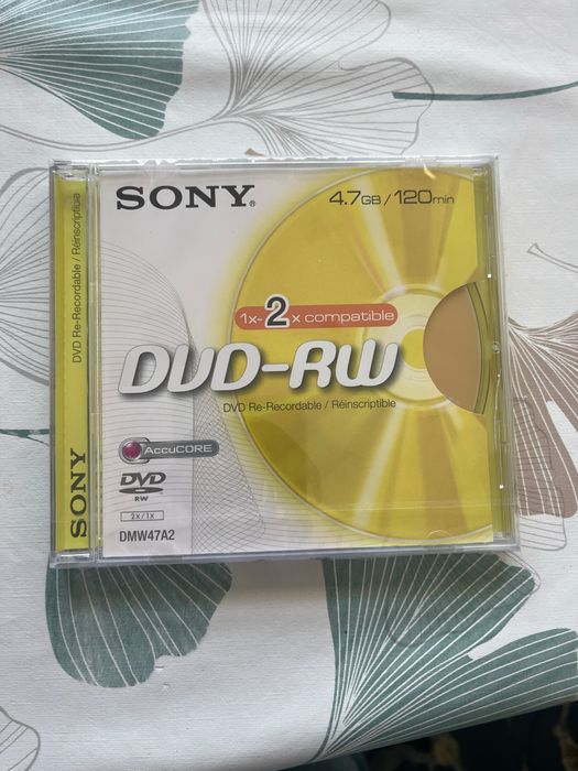 Lote de 6 DVD-RW virgens da marca Sony (4.7GB / 120min, AccuCore)