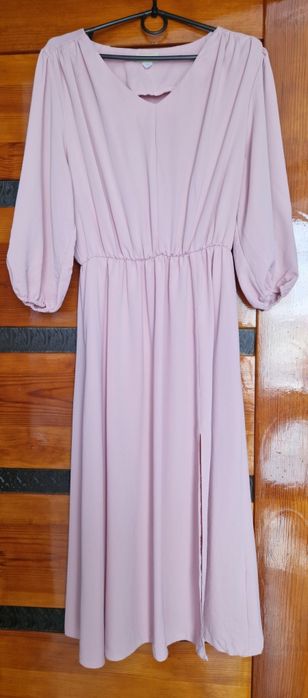 Святкова сукня жіноча