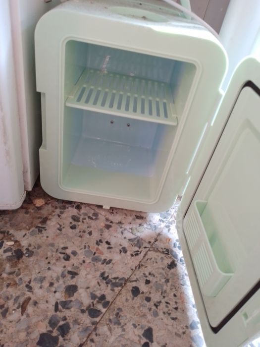 Quer 1 frigorífico pequenino?Frigorificozinho10E-Chin Criança3EDesde3E