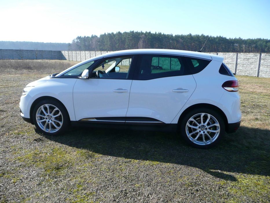 Renault Scenic 1.2 Tce 2017 rok 115 KM