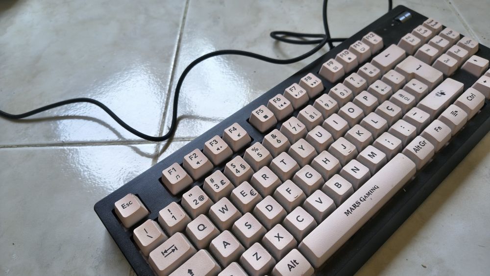 Teclado Rosa Mars Gaming