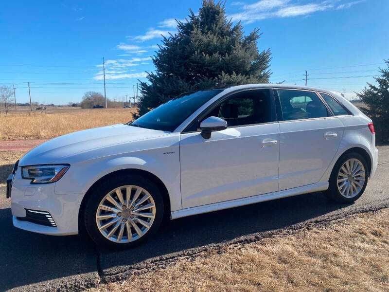 2017 Audi A3 Sportback e-tron 1.4T Premium