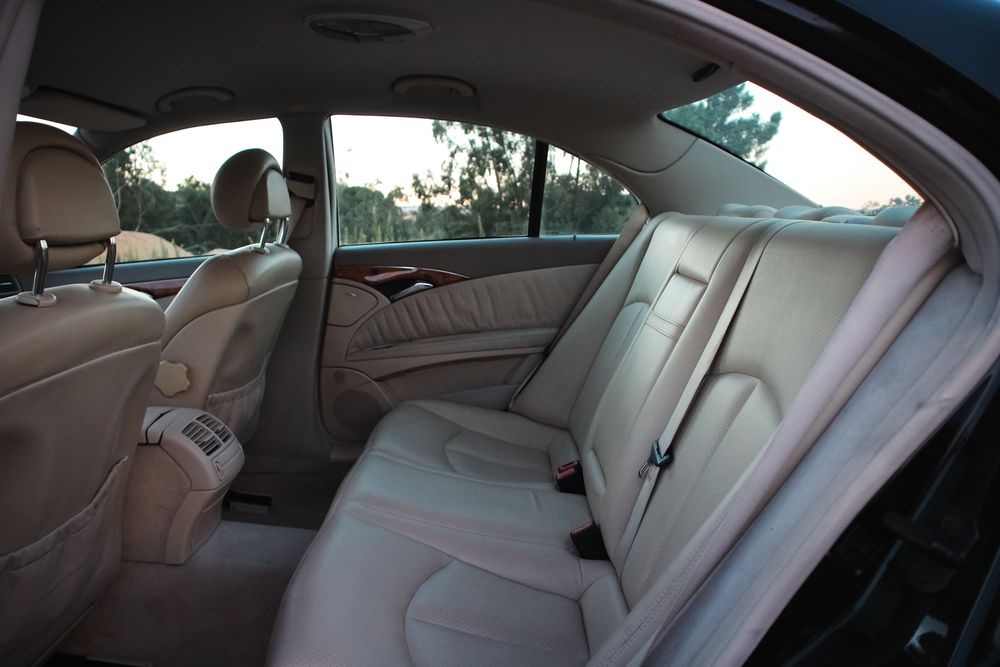 Mercedes-Benz E220