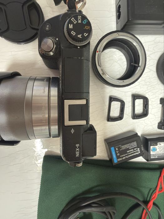 Sony NEX-6, com objetiva