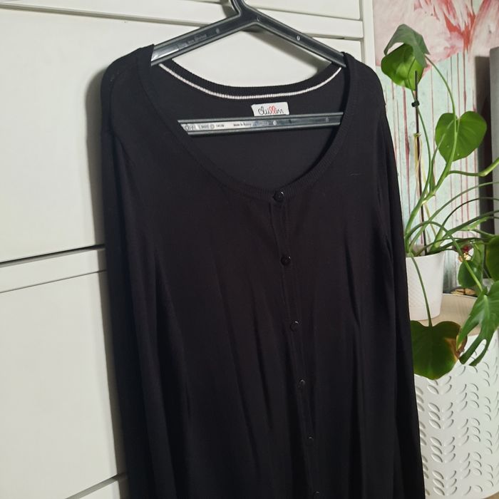 Czarny sweterek Cropp L