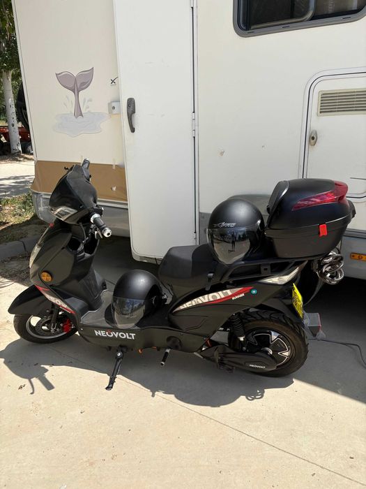 Scooter Neovolt - 60V 250W (0.25kW) RUNNER (Chumbo)