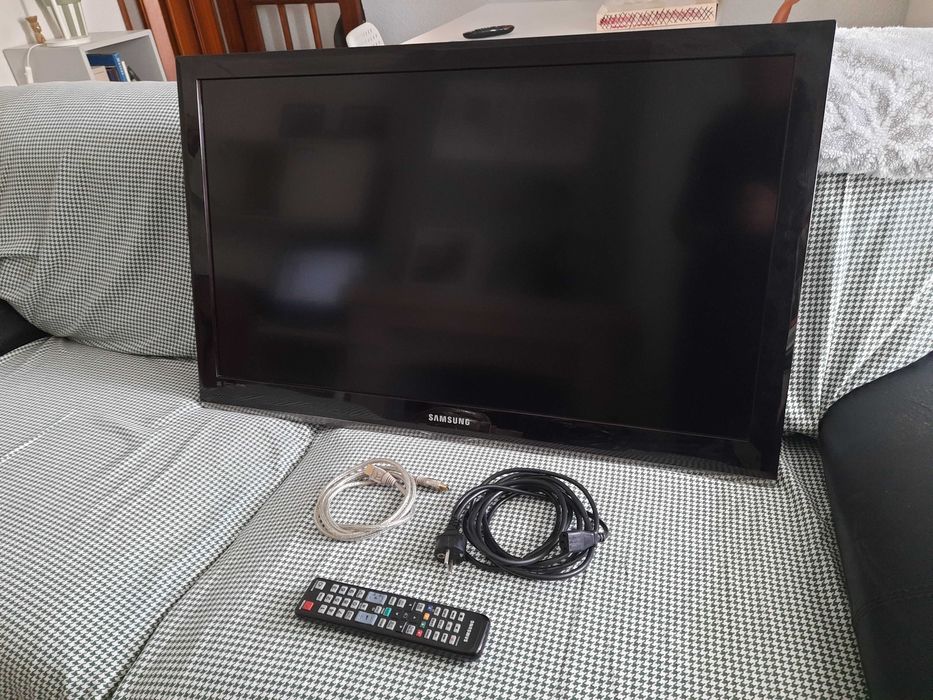 TV Samsung LCD FULL HD - 37" - 94cm Diagonal ( Modelo topo de Gama )
