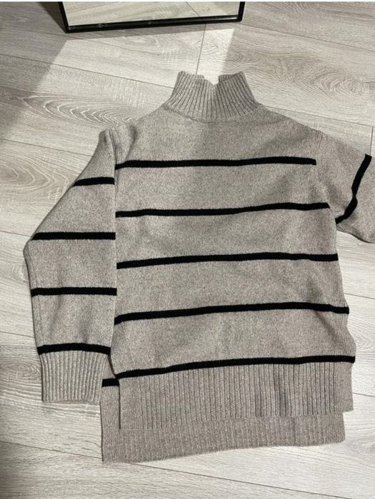 Свитер женский оверсайз