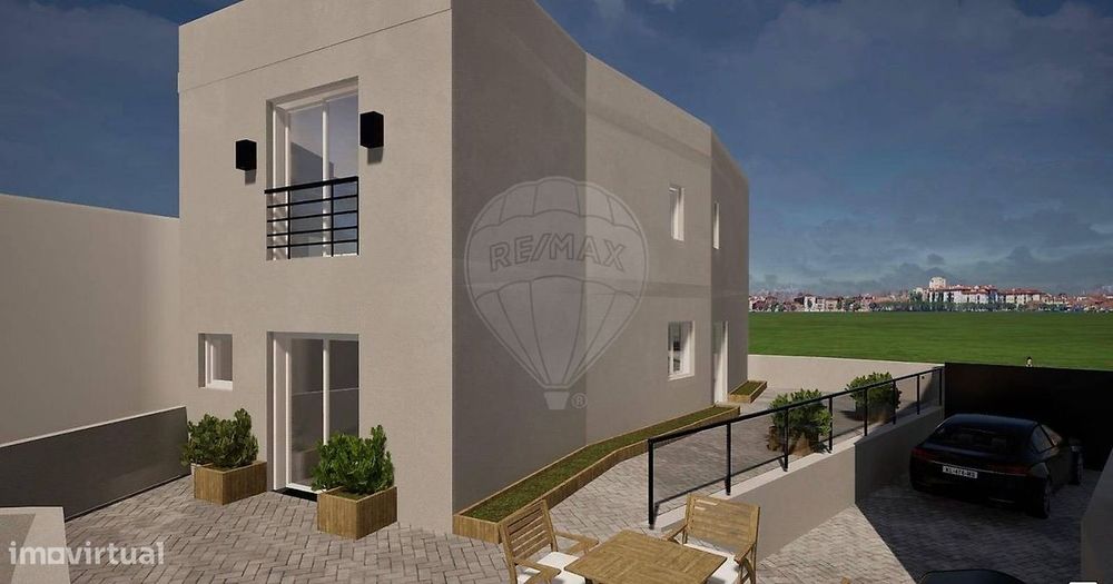 Moradia T4 para venda