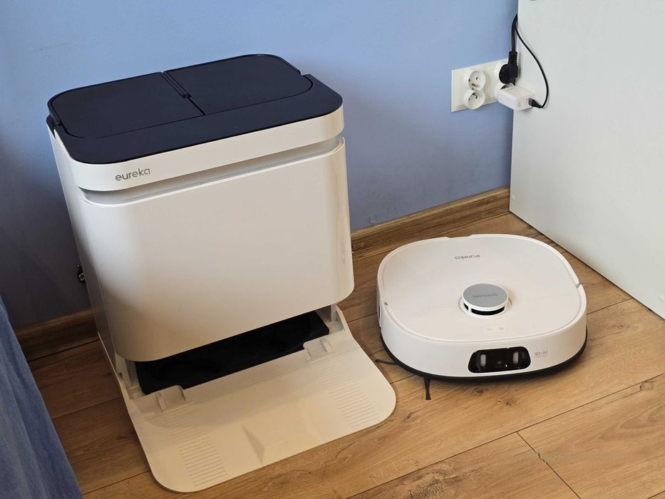 Robot sprzątający Eureka J15 Pro Ultra + 5 worków + filtry. Robot odkurzacz
