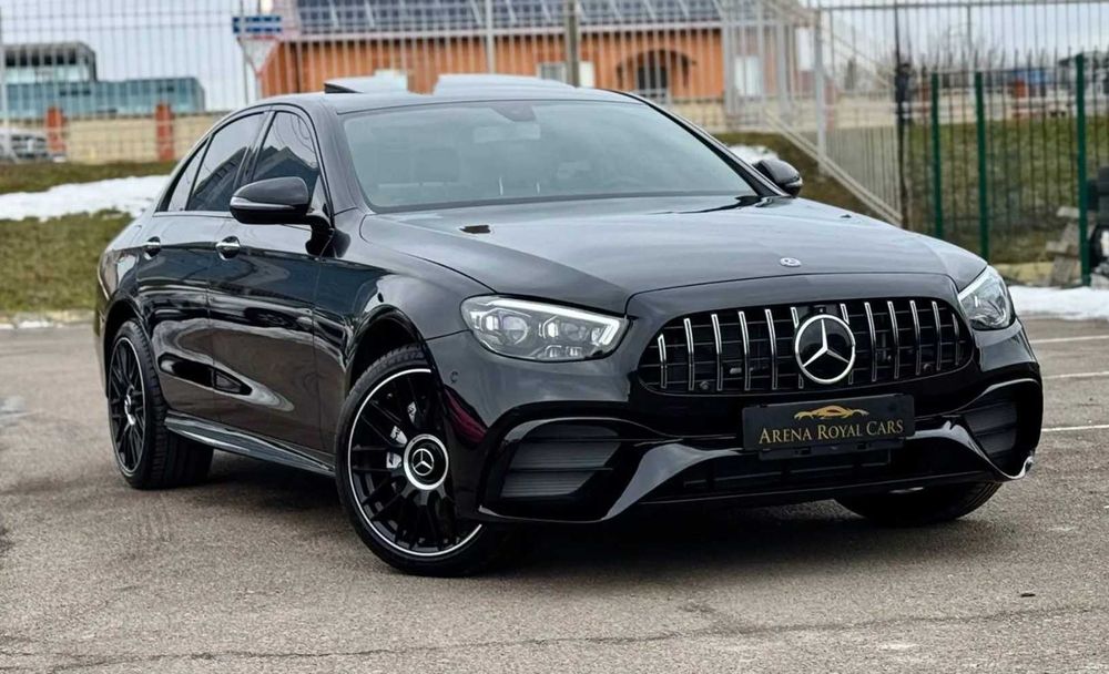 Комплект обвісу Mercedes W213 стиль E63 AMG обвес передній бампер дифузор амг в213