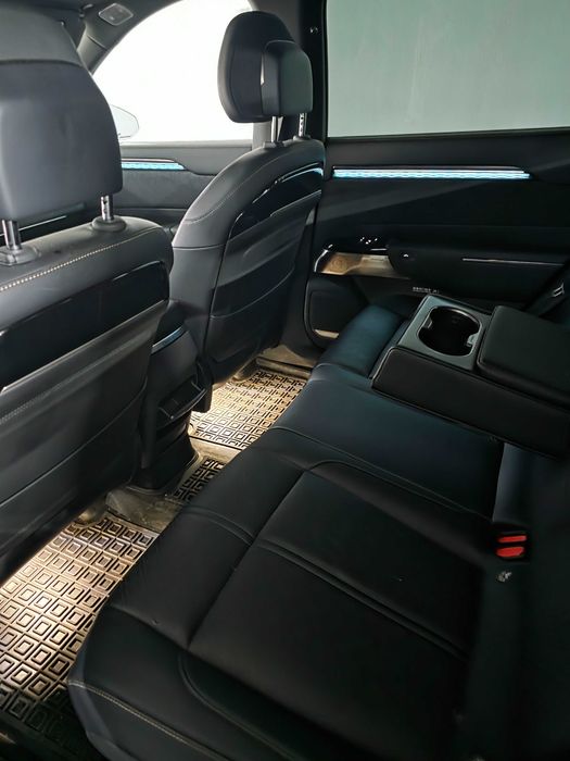 Продам свой  официал ZEEKR 7X 2025, 75 квт