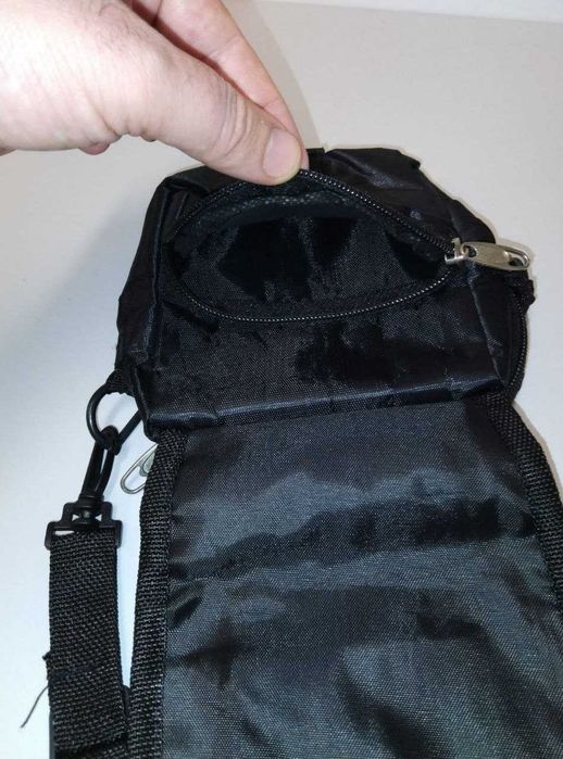 Барсетка чоловіча б/у чорна з нейлону, зручна для телефону та дрібниць