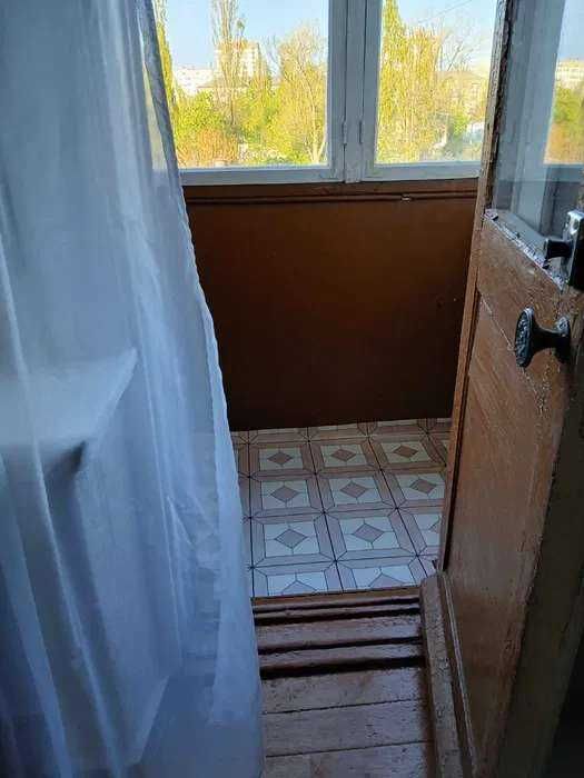 2К квартира на Строителей,24 м. Дарница