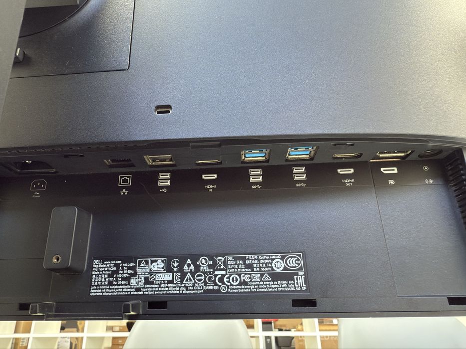 All-In-One DELL 7440 | i7-6700 | 8GB | 240GB SSD | 23"| 1 ANO GARANTIA