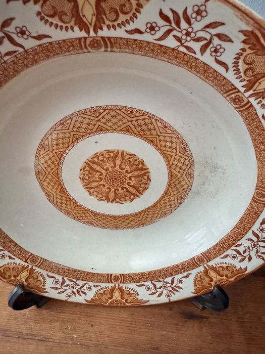 Raro prato em louça de Sacavém