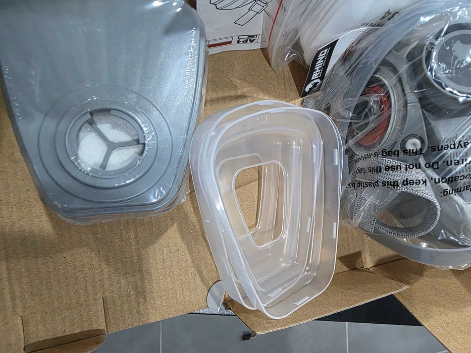 Kit Máscara Respiratória Rhino RH-M101 A1P2 + Óculos (Novo/Selado)