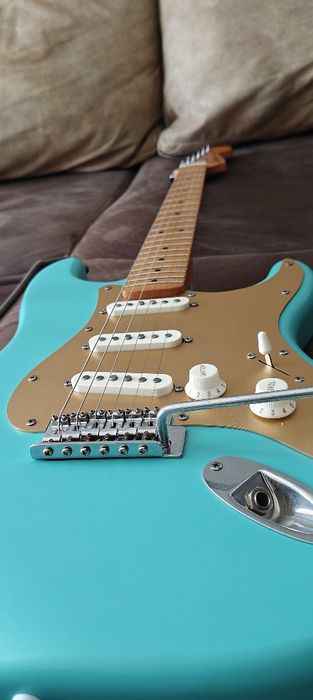 Gitara elektryczna Squier