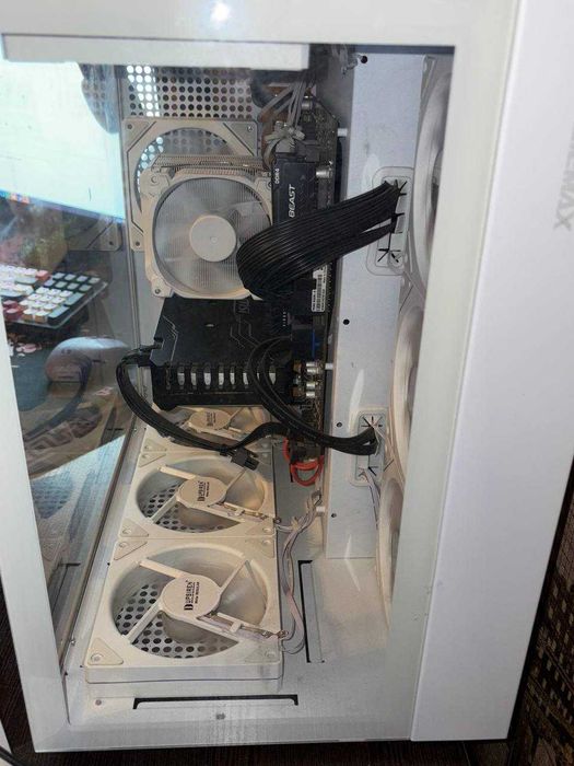 Ігрова збірка ПК плюс девайси в комплекті