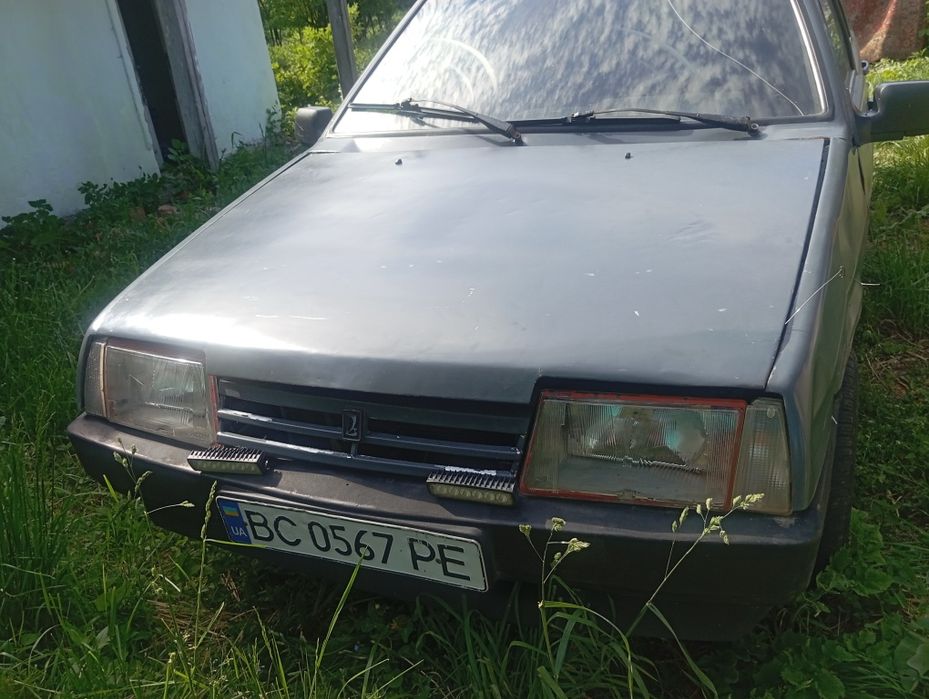 Продам ВАЗ на ходу строчно ціна договірна