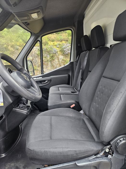 Mercedes sprinter 140 cv Com 105 mil km como nova acresce valor do iva