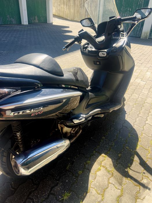 Mota 125 SYM GTS - Otima Oportunidade