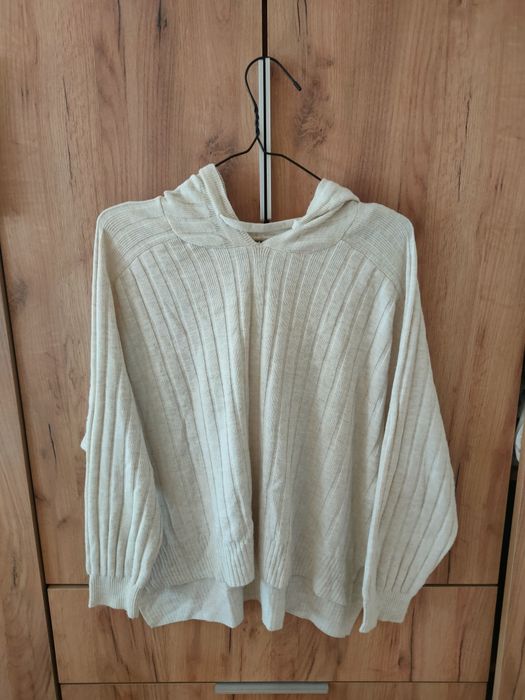 Кофта з капюшоном