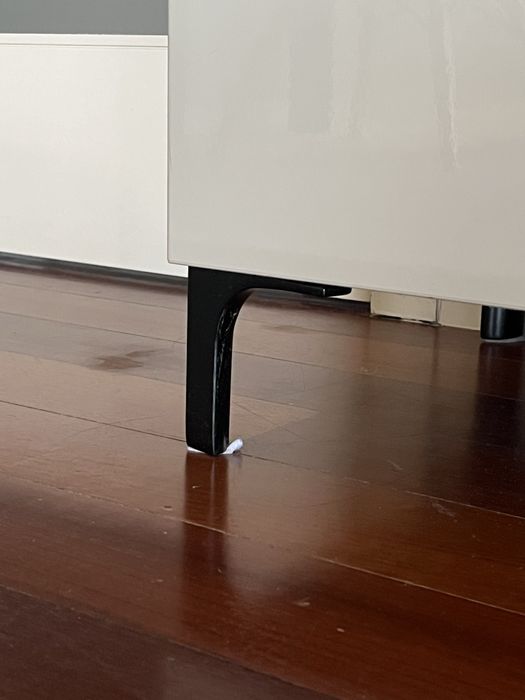 Aparador Consola IKEA BESTA