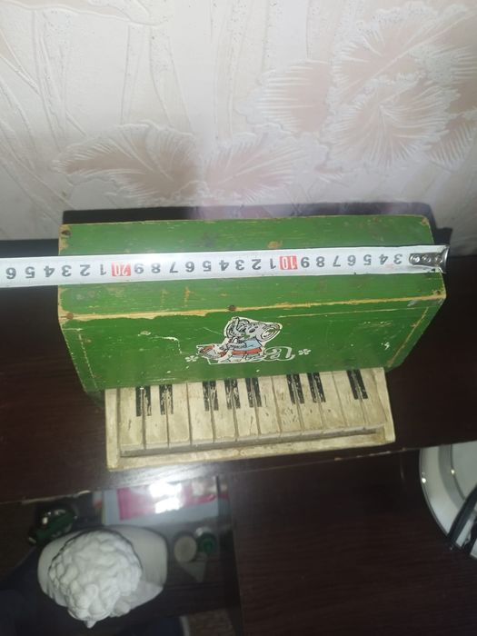 Дитяче играшкове піаніно 1970-1980 роки