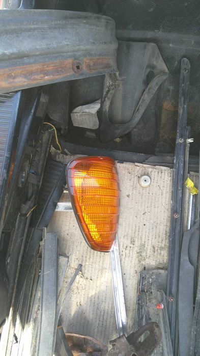 Mercedes w123 material suplente