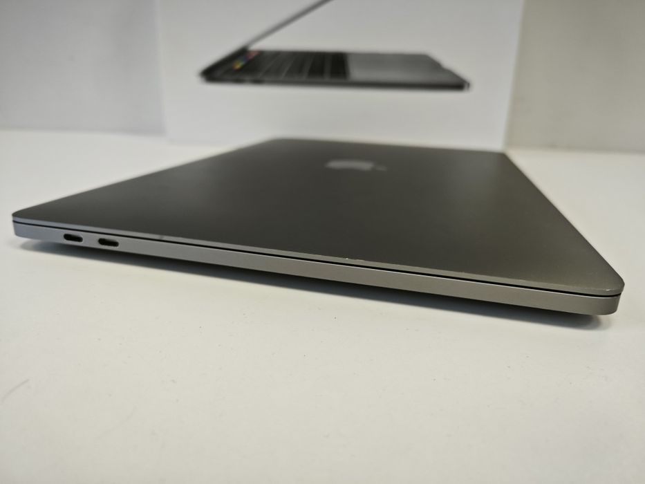 MacBook Pro 13" 2020 16Gb / 512 Gb (А2251)