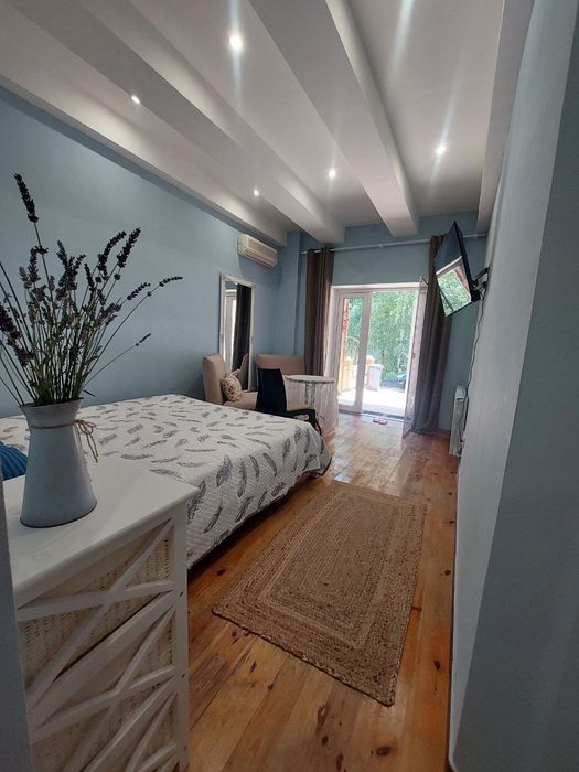 Продается готовый бизнес апарт отель с видом на море в Совиньоне