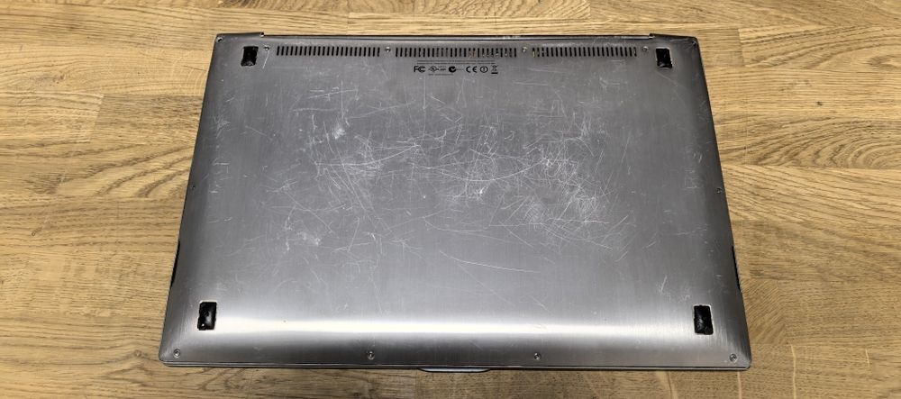 Ноутбуки Asus UX320/Asus розібраний/Asus C523N/Дефект