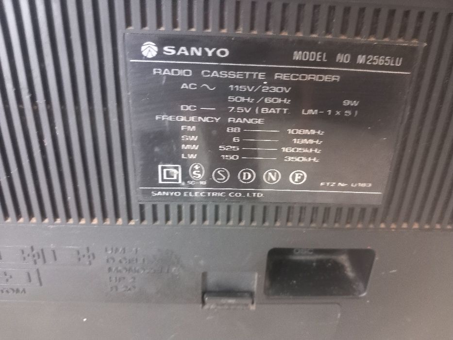 Sanyo rádio  cassettes  recorder