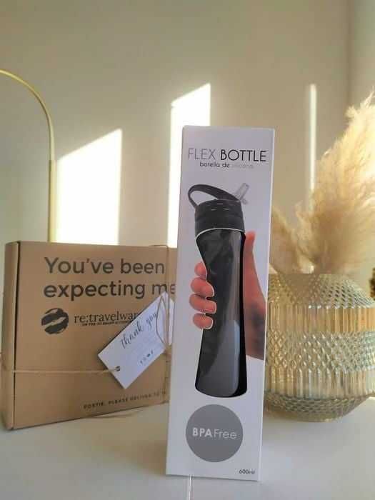 Foldable & reusable silicone bottle