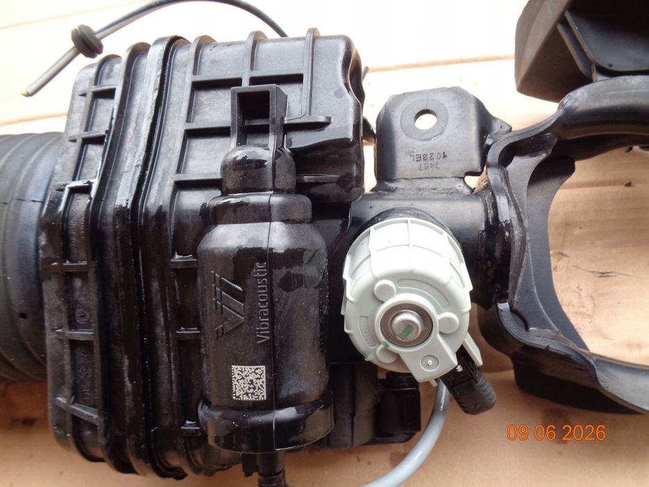 amortyzator prawy porsche cayenne (9y0 9y3) 9y0616038p z 2025 r jak nowy