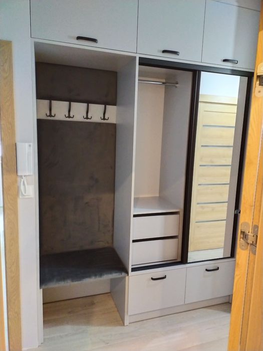 Meble kuchenne pokojowe zabudowy wnęk szafy na wymiar dla każdego