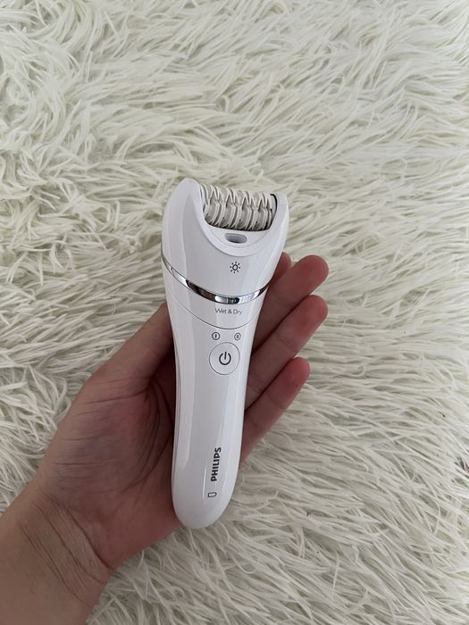 Епілятор Philips 8000