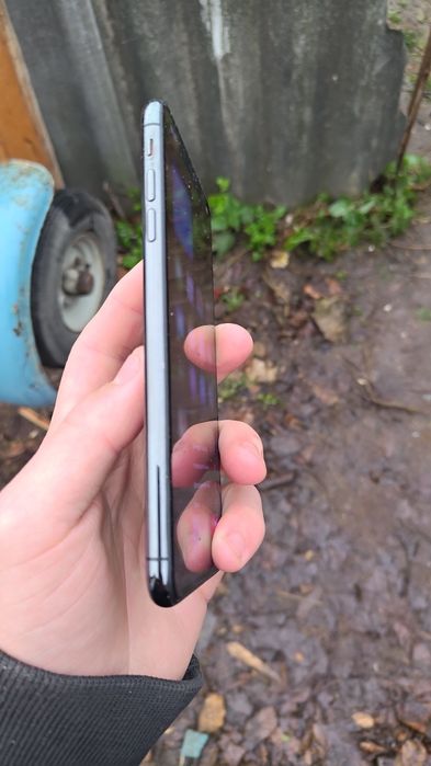 Продам i iPhone читайте опис..