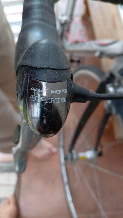 Bicicleta de estrada, quadro Kinesis em bom estado