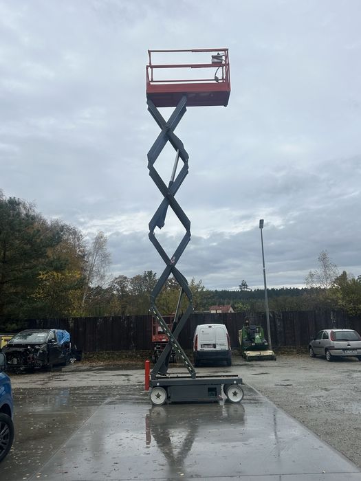 Elektryczna zwyżka podnośnik koszowy SKYJACK SJIII 3226