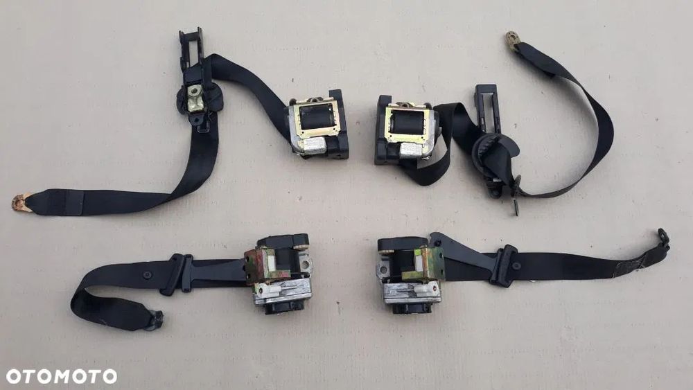 Pasy Bezpieczeństwa Passat B5 4motion FL Lift Komplet Europa