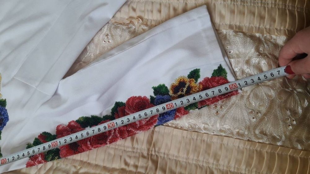 Вишите плаття сукня